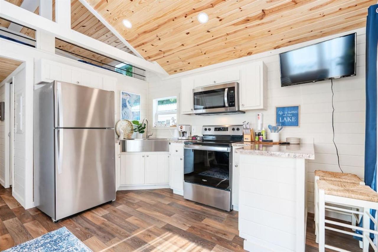 4 Heron Haus, Luxury Tiny House, Pet Friendly, Mins To Downtown Guntersville Exterior photo