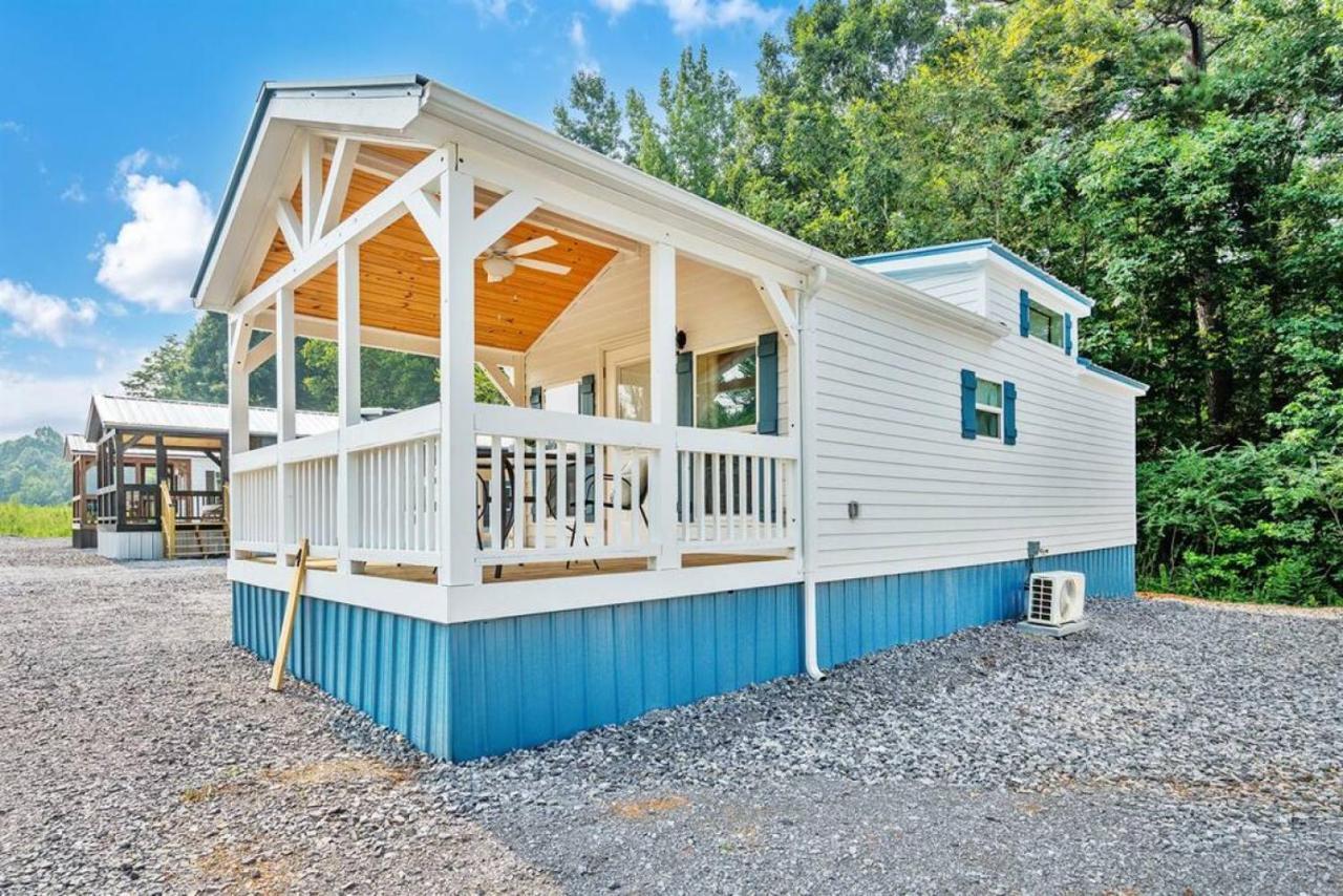 4 Heron Haus, Luxury Tiny House, Pet Friendly, Mins To Downtown Guntersville Exterior photo