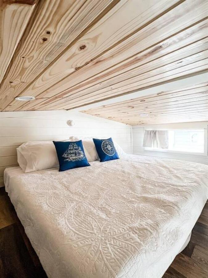 4 Heron Haus, Luxury Tiny House, Pet Friendly, Mins To Downtown Guntersville Exterior photo